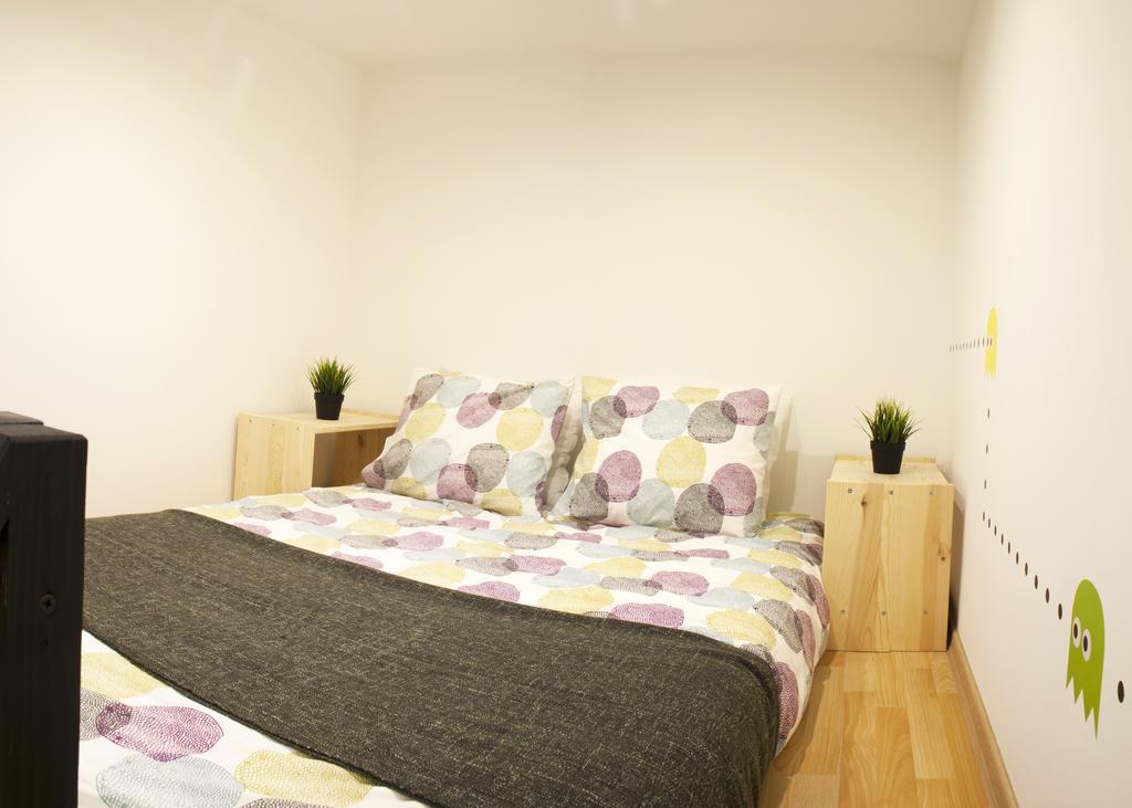 Home Apartment Near Blaha Lujza Square Budapest Extérieur photo